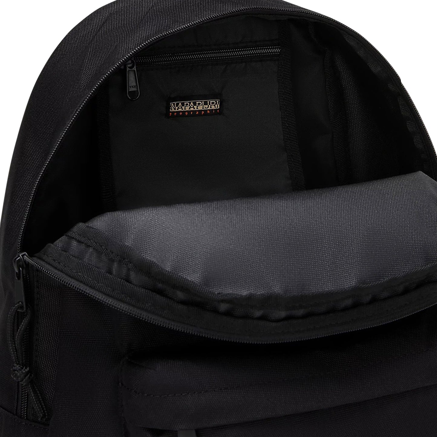 Medium Backpack 19L